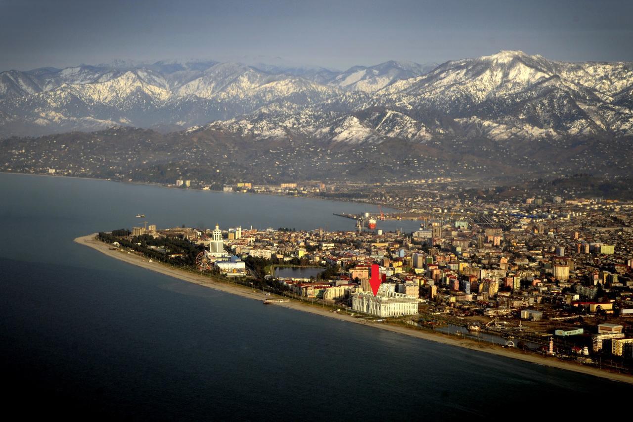 Beautiful House By The Sea Apartment Batumi Exterior foto