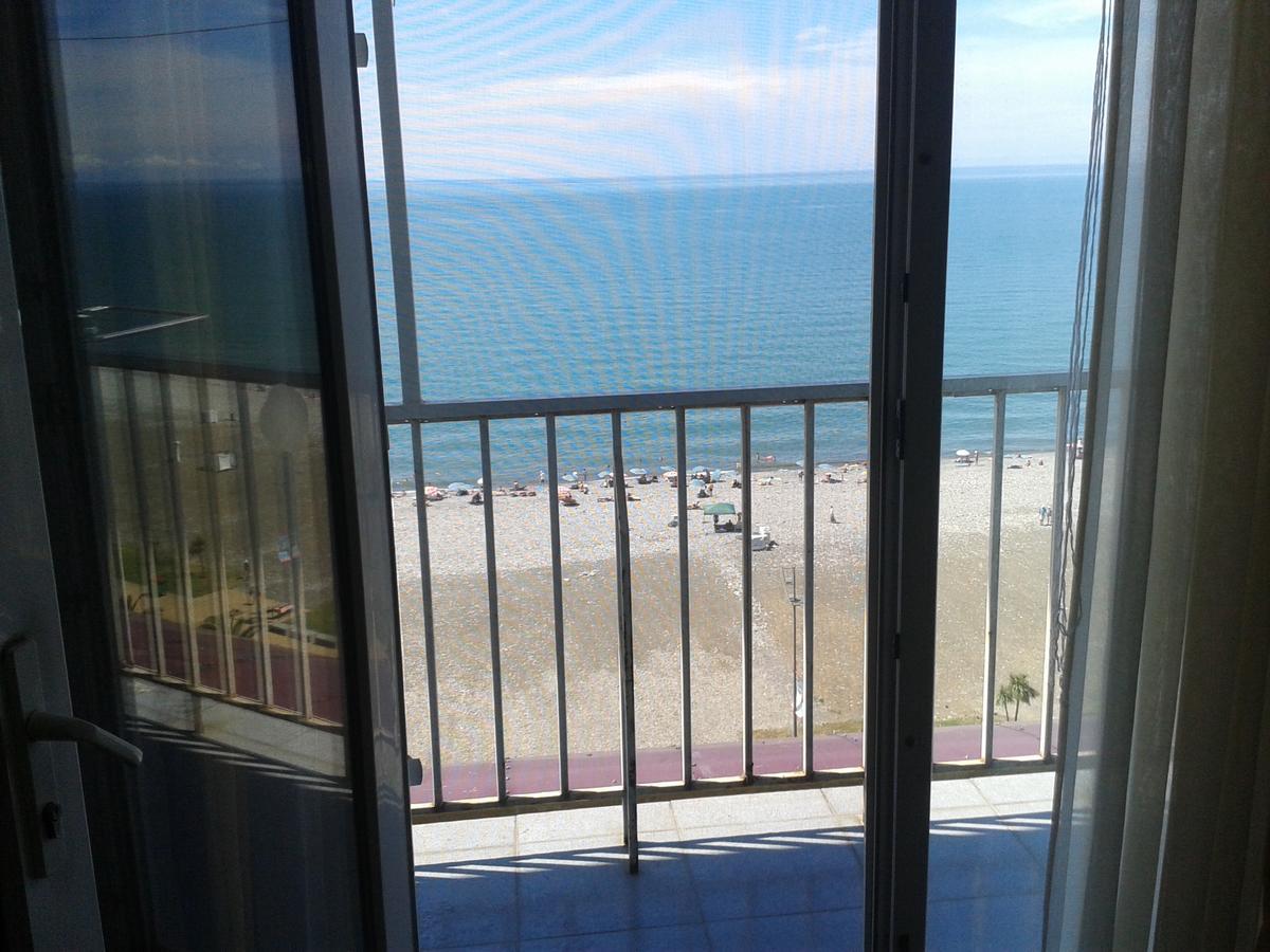 Beautiful House By The Sea Apartment Batumi Exterior foto